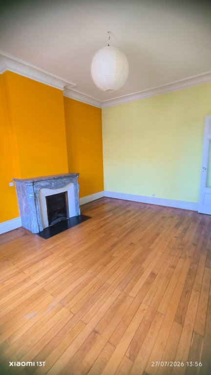 APPARTEMENT T5 A LOUER - ST ETIENNE hyper centre - 191.03 m2 - 1 170 &euro; charges comprises par mois