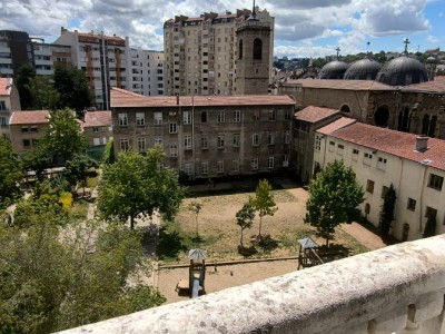APPARTEMENT T5 A LOUER - ST ETIENNE hyper centre - 191.03 m2 - 1 170 &euro; charges comprises par mois