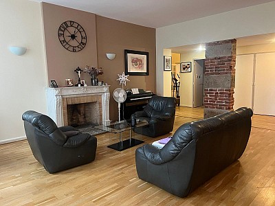 APPARTEMENT T5 A VENDRE - ST ETIENNE Centre Ville - 206.45 m2 - 279 000 €
