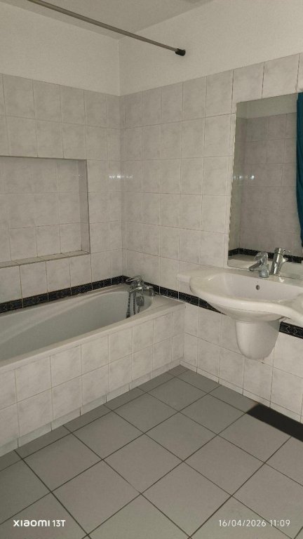APPARTEMENT T6 A LOUER - ST ETIENNE - 1 585 &euro; charges comprises par mois